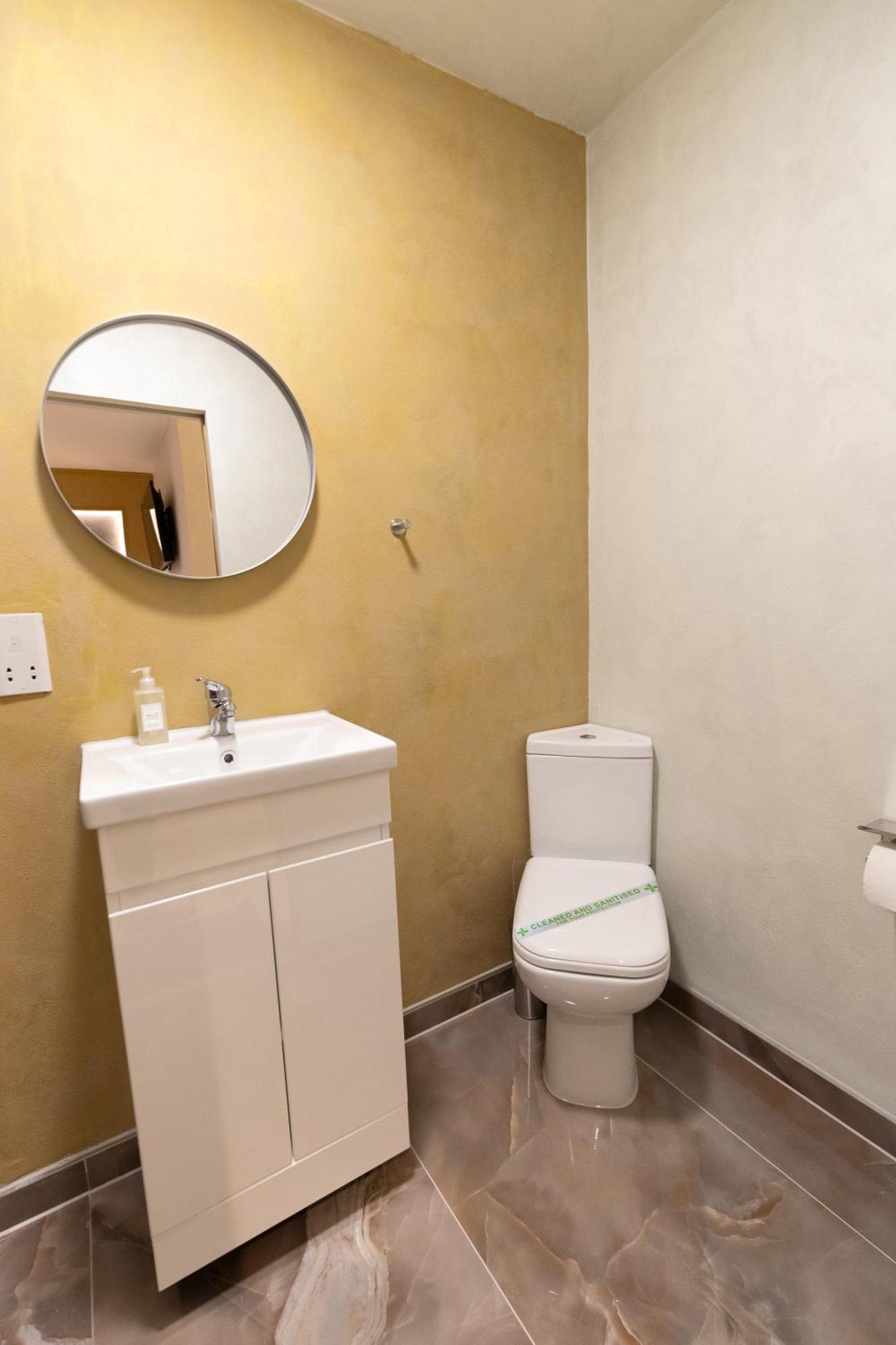 ホテル Paragraph Tottenham ロンドン エクステリア 写真